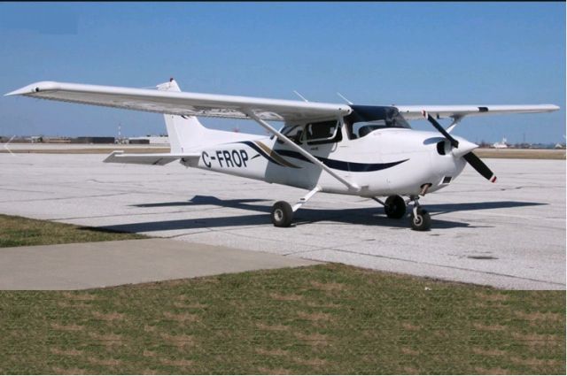 Cessna Skyhawk (C-FROP) - The Windsor Flying Club