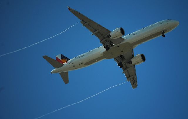 Airbus A321 (RP-C9933)