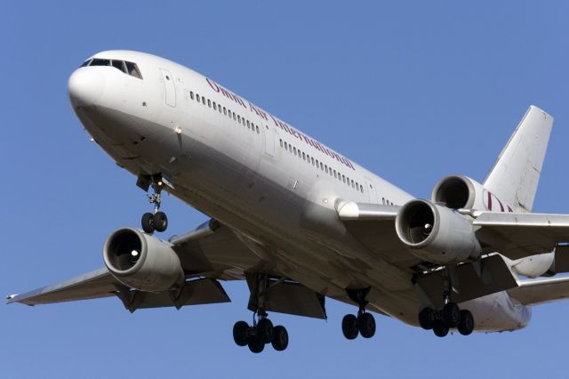 McDonnell Douglas DC-10 (N720AX) - Dec. 17, 2007.