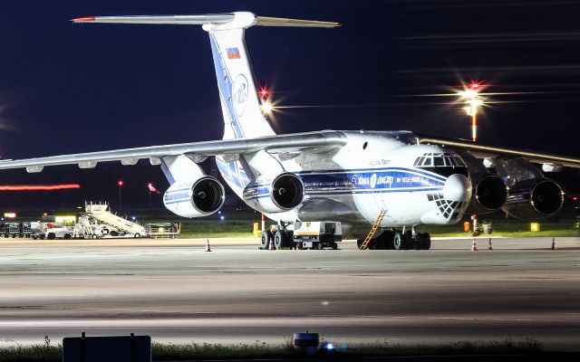 Ilyushin Il-76 (RA-76511)