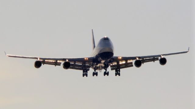 Boeing 747-400 (G-CIVO)