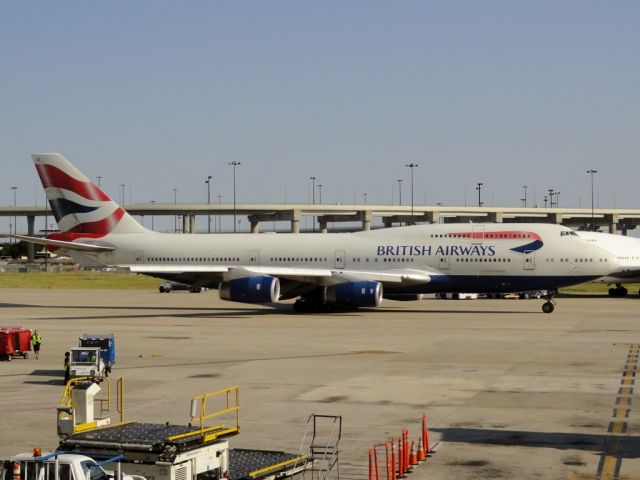 Boeing 747-400 (G-BYGG)