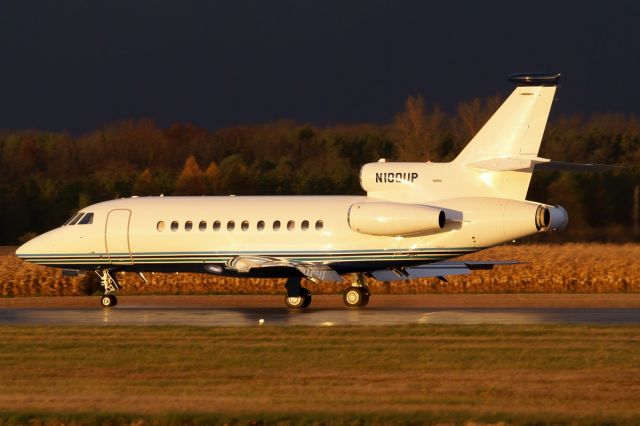 Dassault Falcon 900 (EJM103)