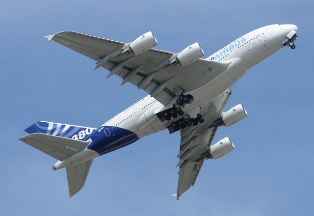 Airbus A380-800 (F-WWDD)