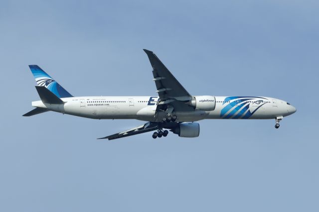 Boeing 777-200 (SU-GDP) - 20240618
