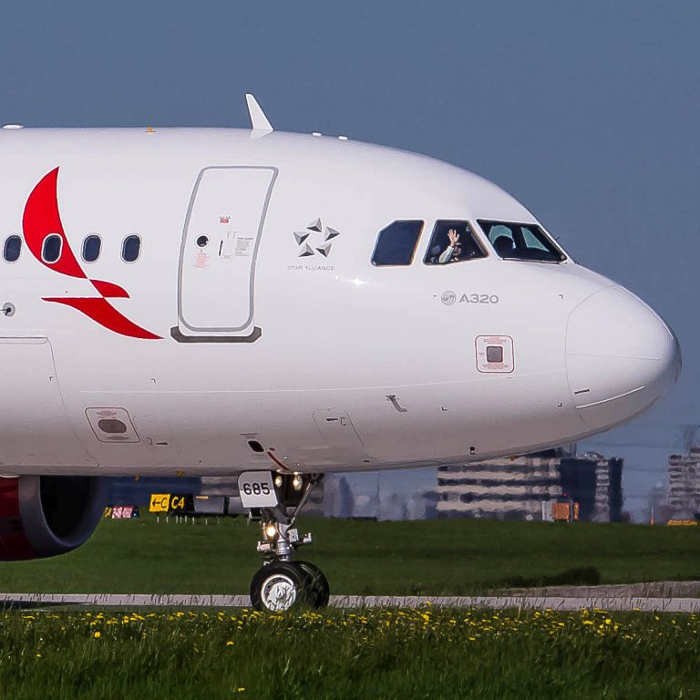 Airbus A320 — - Thanks for the wave, have a good flight.