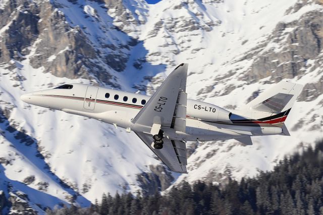 Cessna Citation Latitude (CS-LTO)