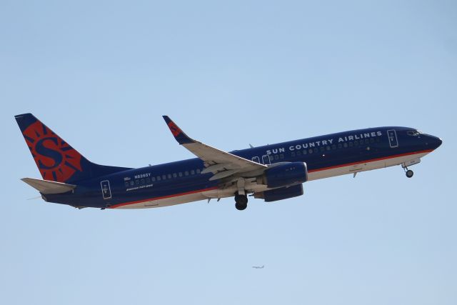 Boeing 737-800 (N826SY) - SCX8101 RSW-PBI 12/9/24