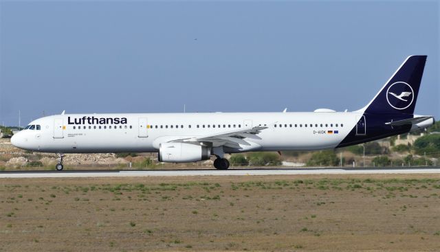 Airbus A321 (D-AIDK) - On departure RWY31 via loop Alpha