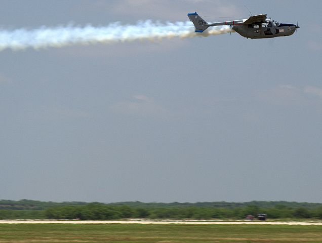 Cessna 335 (N5VN) - "Nail 41" making a Willy Pete run