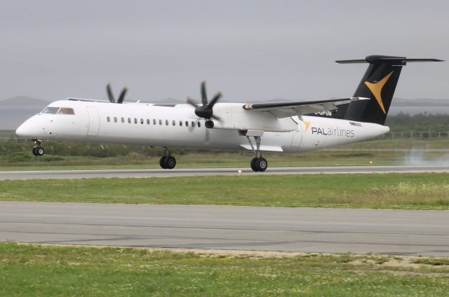 de Havilland Dash 8-400 (C-GPOJ) - DH8D C-GPOJ PAL Airlines CYGP-CYGR  piste 25 