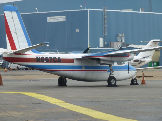 Aero Commander 500 (N667CA)