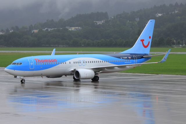 Boeing 737-800 (G-TAWR)