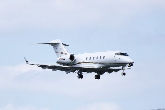 PEREGRINE PJ-3 Falcon (N303CZ) - Approach to 9L at FLL