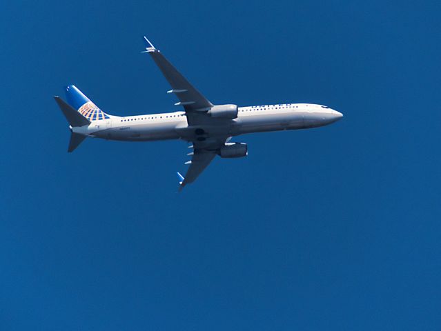Boeing 737-900 (N66831) - Panasonic FZ300
