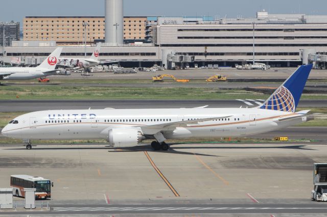 Boeing 787-9 Dreamliner (N27964)