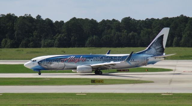 Boeing 737-800 (N559AS) - Managed to catch (hah!) Salmon-Thirty-Salmon at RDU today, 8/27/17.  Thats a lotta lox.