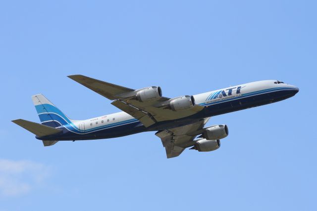 McDonnell Douglas DC-8-70 (N721CX)