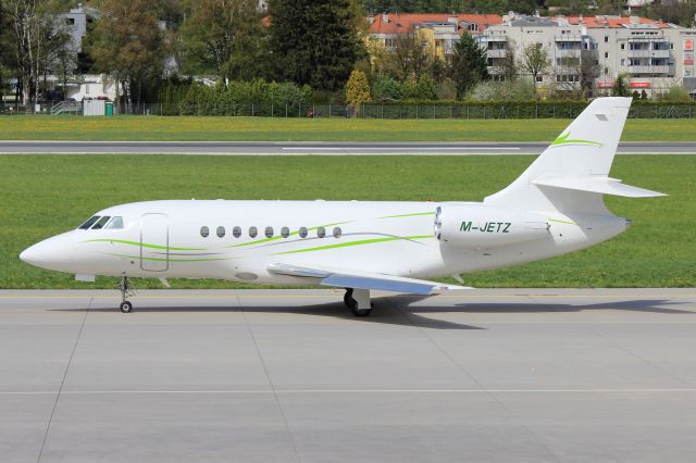 Dassault Falcon 2000 (M-JETZ)