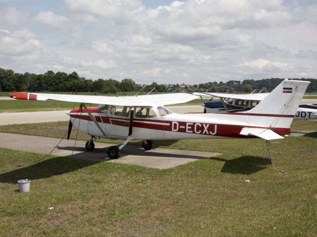 Cessna Skyhawk (D-ECXJ)