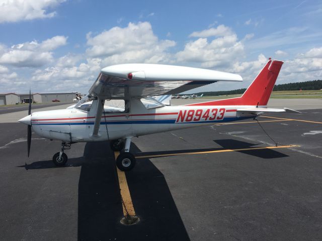 Cessna 152 (N89433) - Flight lesson time at Wings of Carolina Flying Club! Flying in N89433, taken June 10, 2020.