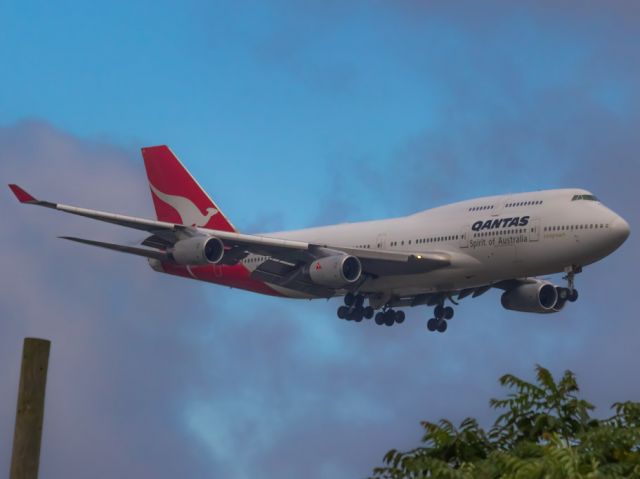 Boeing 747-400 (VH-OJL)