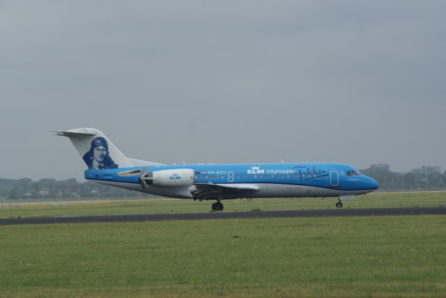 Fokker 70 (PH-KZU) - KLM Cityhopper F70 cn11543, Antonie Fokker op staart