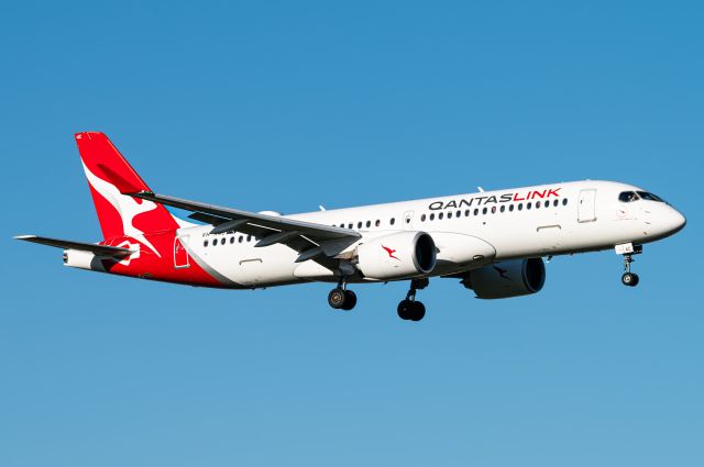 VH-X4C — - I was at Sydney Airport at the New link Road spot when I took this photo of a QantasLink A220 flying right past me