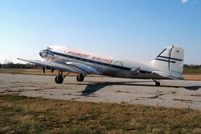 Douglas DC-3 (N44V) - Taxing to the runway at Charlotte