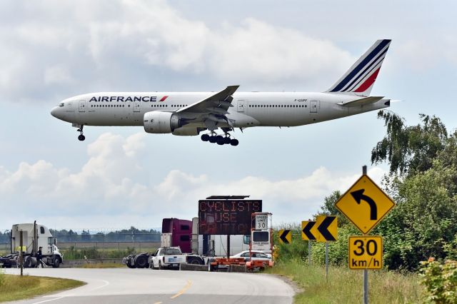 Boeing 777-200 (F-GSPF)