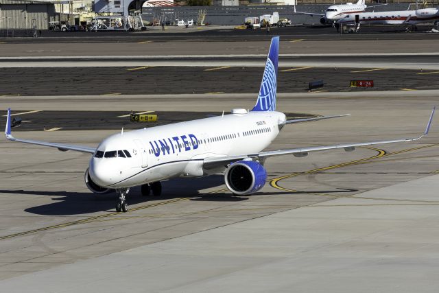 Airbus A321neo (N24505)