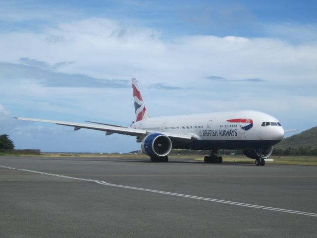 BOEING 777-200LR (G-VIIE)