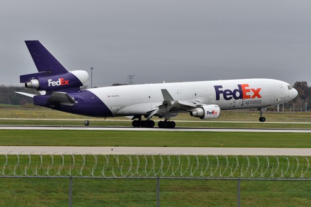 Boeing MD-11 (N620FE) - 5-L 10-28-23