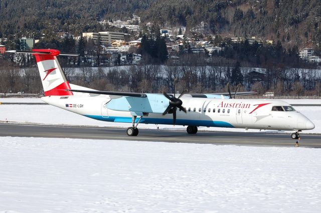 de Havilland Dash 8-400 (OE-LGH)