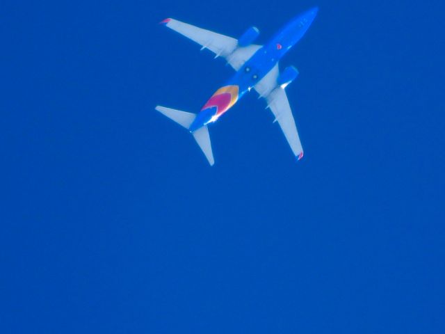 Boeing 737-700 (N213WN)