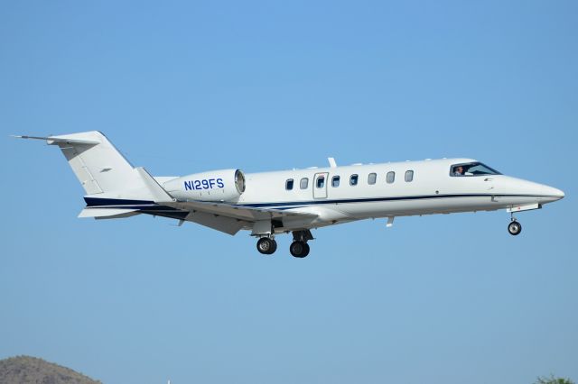 Learjet 45 (N129FS)