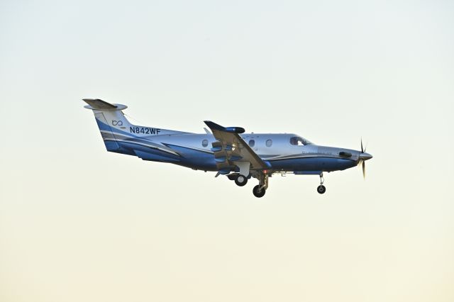 Pilatus PC-12 (N842WF)