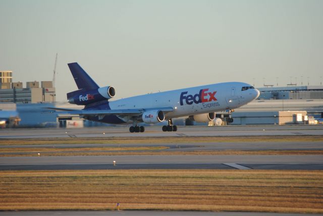 McDonnell Douglas DC-10 (N375FE) - 3/4/2016: FedEx 1972 McDonnell Douglas DC10-10F (N375FE) departing Runway 33L at KIAH. 