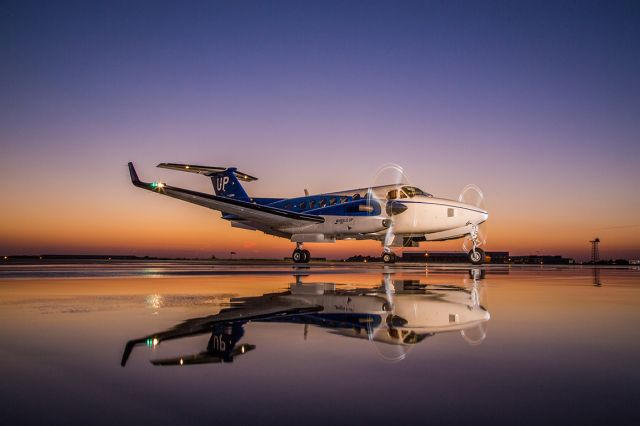 Beechcraft Super King Air 350 —