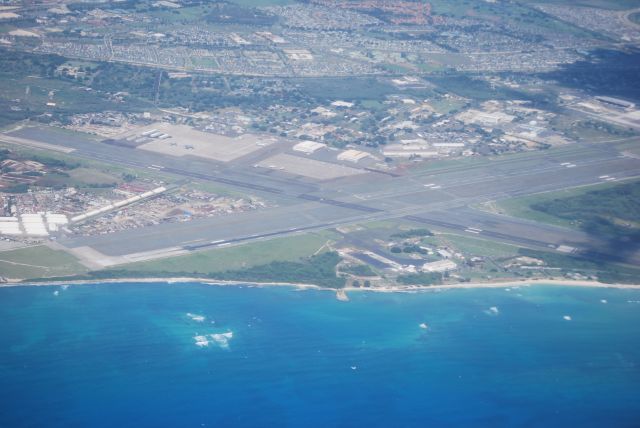 — — - Kalaeloa Airport east of the Honolulu airport