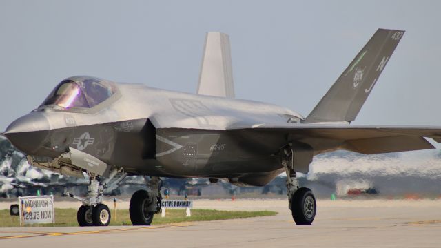 Lockheed F-35C (16-9601) - A USN F-35C taxiing to Basler’s FBO at Oshkosh. br /br /7/28/23