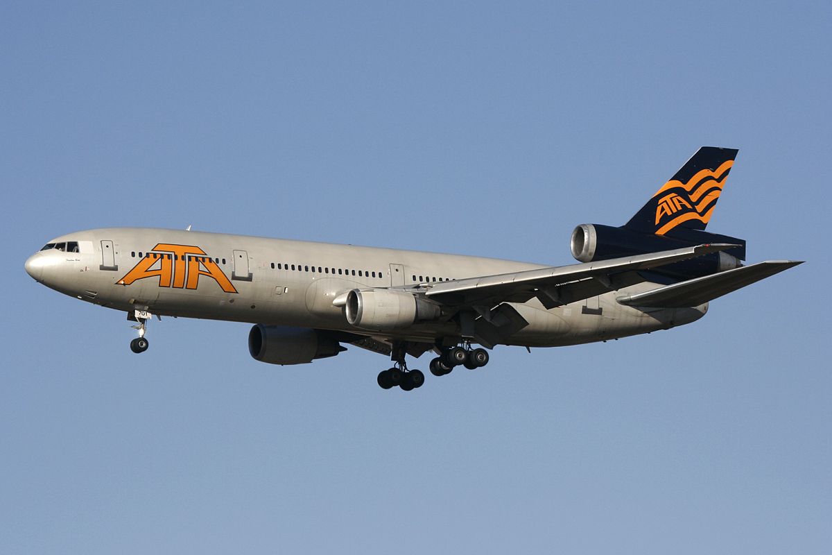 McDonnell Douglas DC-10 (N701TZ) - Jan. 20, 2008.