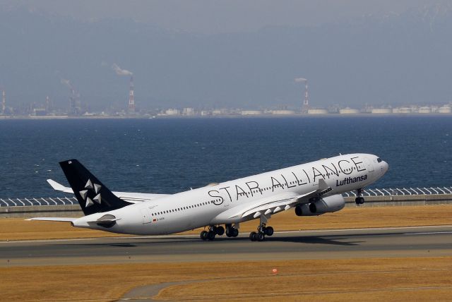 Airbus A340-300 (D-AIGN)