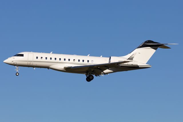 Bombardier Global Express (N9TJ)