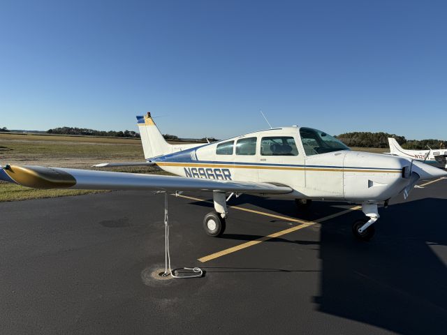 Beechcraft Sundowner (N6966R)