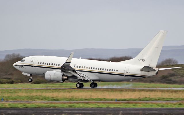 Boeing 737-700 (16-5830) - convoy4666 usn c-40a 165830 landing at shannon 17/2/19.