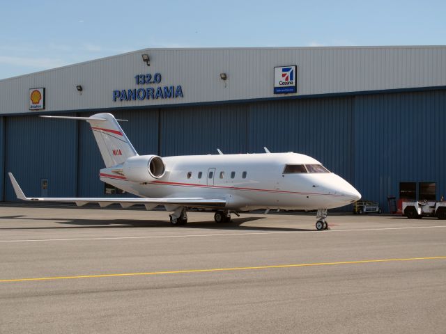 Canadair Challenger (N11A) - First class service at the Panorama FBO.