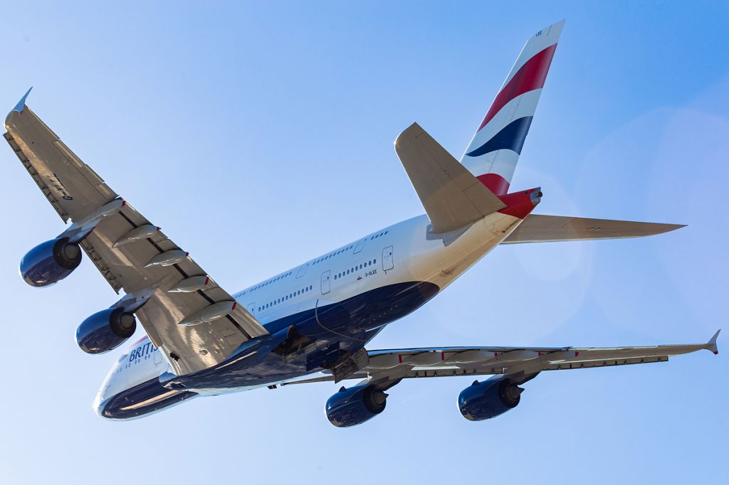 Airbus A380-800 (G-XLEE)