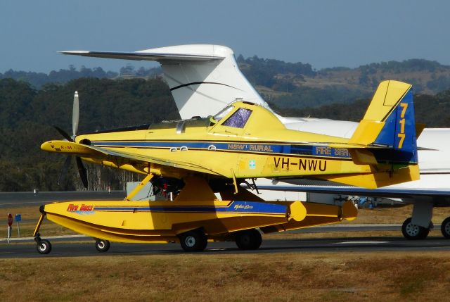 Air Tractor AT-802 (VH-NWU)