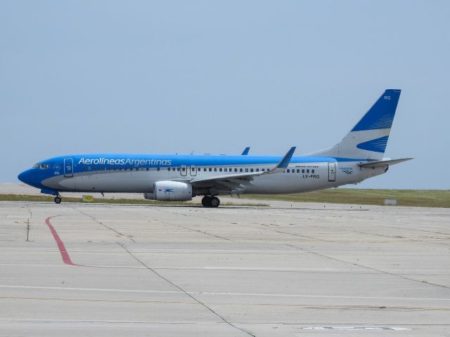 Boeing 737-800 (LV-FRQ)